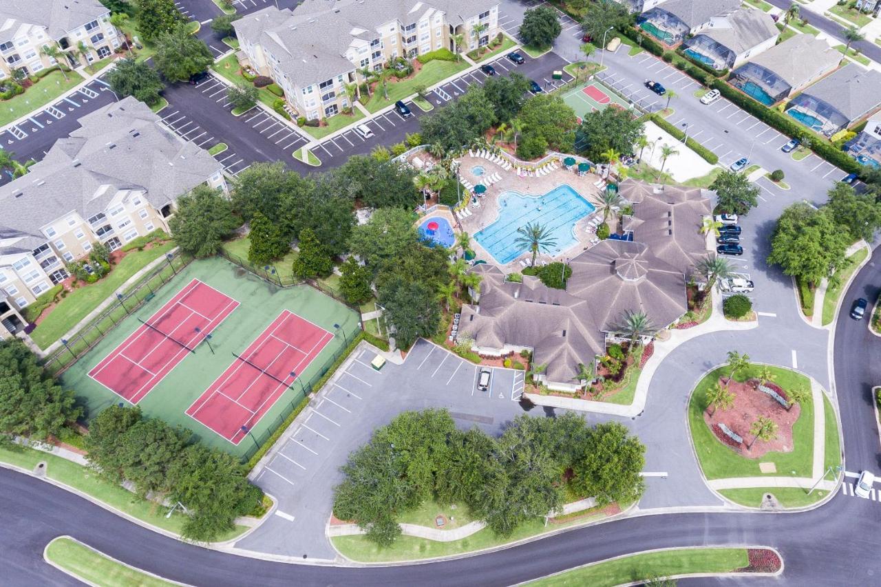 Windsor Palms 2240
